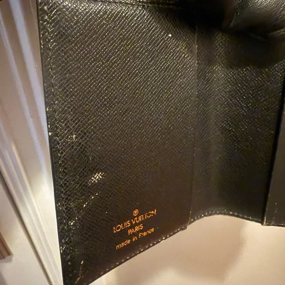 Louis Vuitton Royal Blue Epi Leather Wallet - Picture 8 of 9